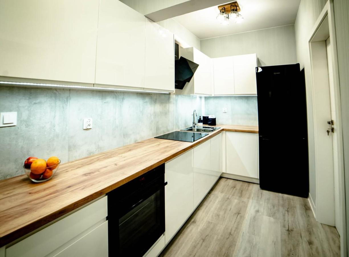 Lofty Apartamenty Namyslow I Ngoại thất bức ảnh