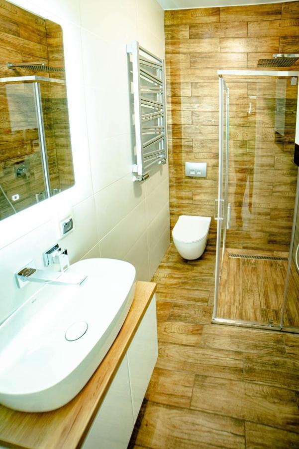 Lofty Apartamenty Namyslow I Ngoại thất bức ảnh